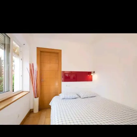 Perfect Location Апартаменты Малага