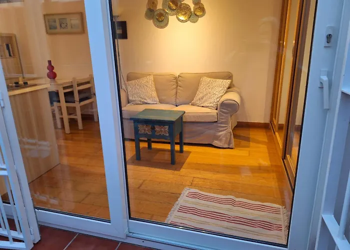 Perfect Location Апартаменты