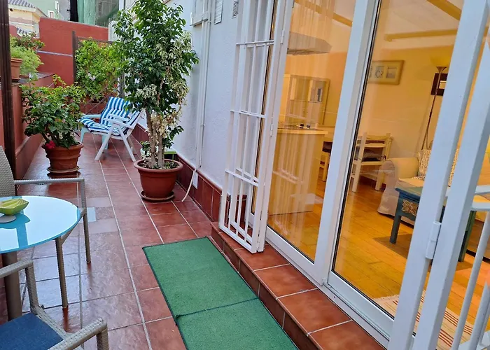 Perfect Location Апартаменты